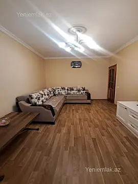 Satılır 3 otaqlı köhnə tikili 75 m²