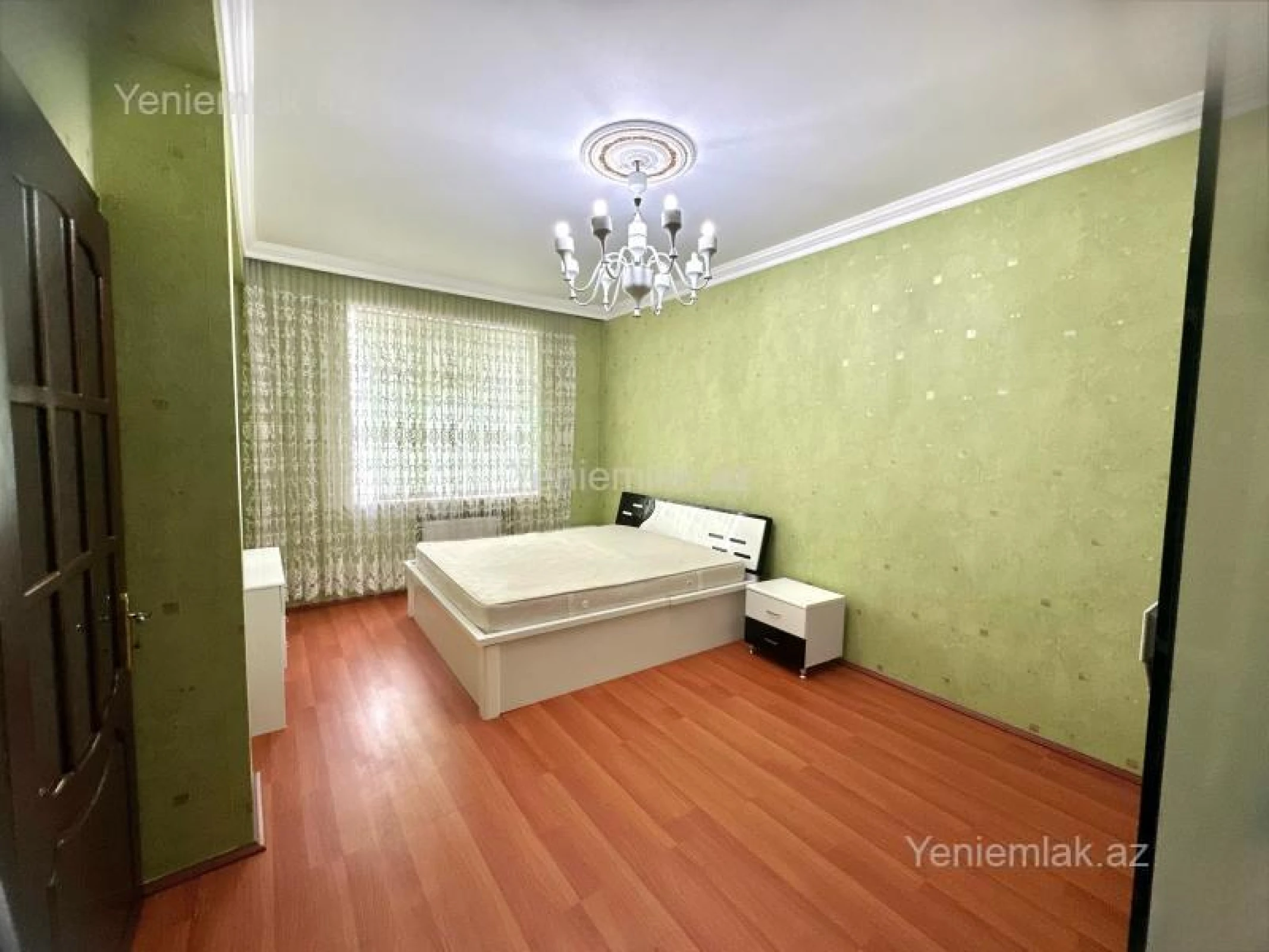 Satılır 2 otaqlı yeni tikili 93 m²