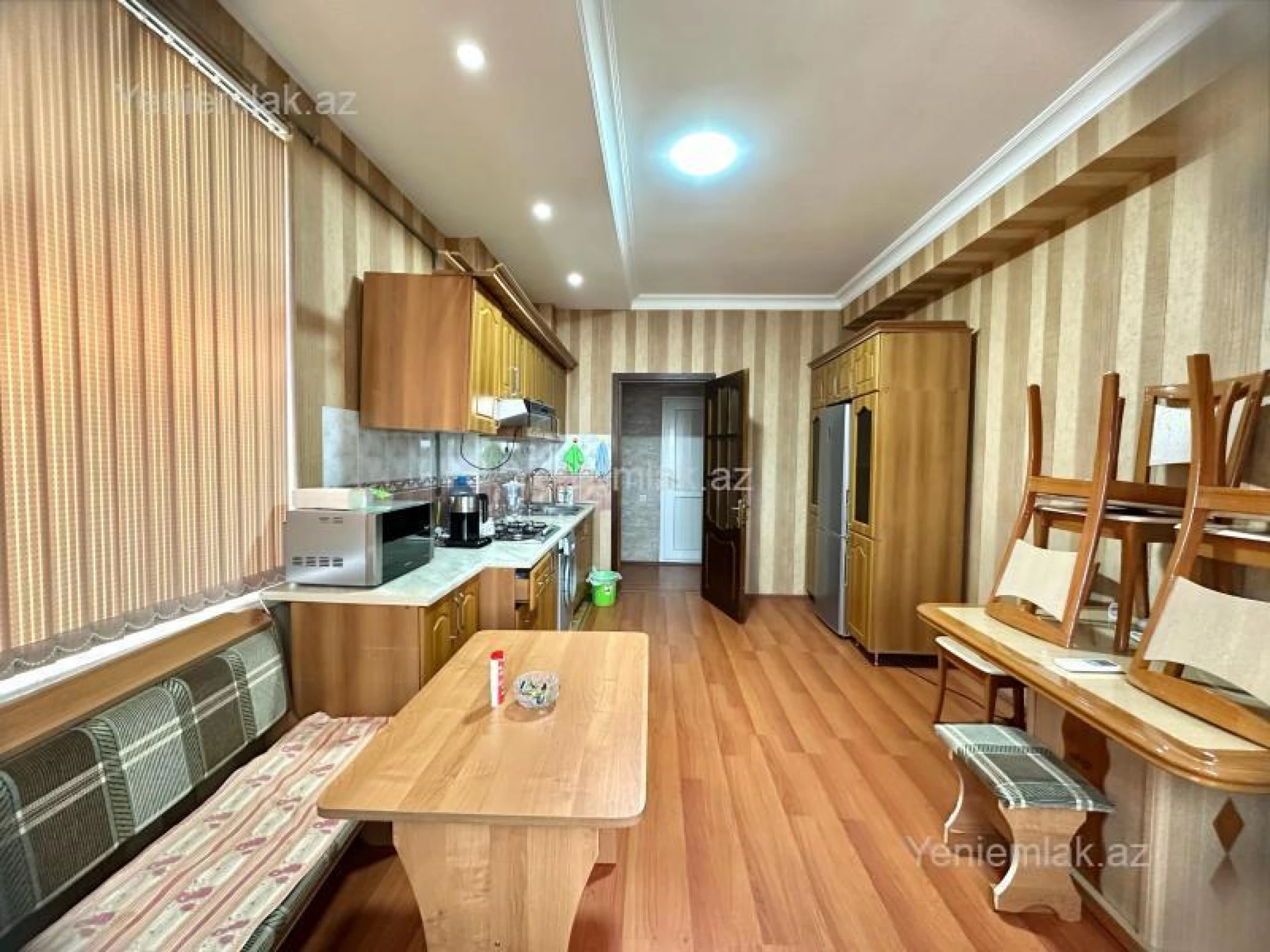 Satılır 2 otaqlı yeni tikili 93 m²