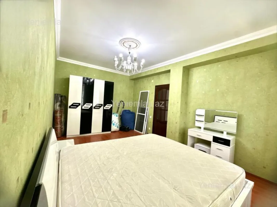 Satılır 2 otaqlı yeni tikili 93 m²