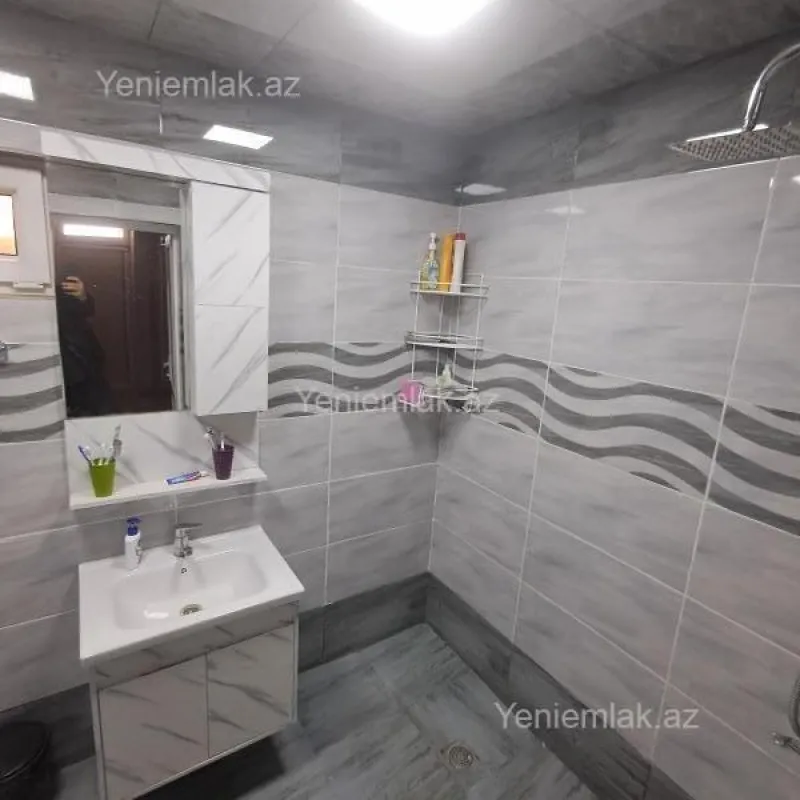 Satılır 3 otaqlı həyət evi 120 m²