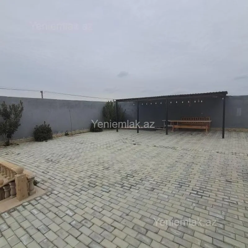 Satılır 3 otaqlı həyət evi 120 m²