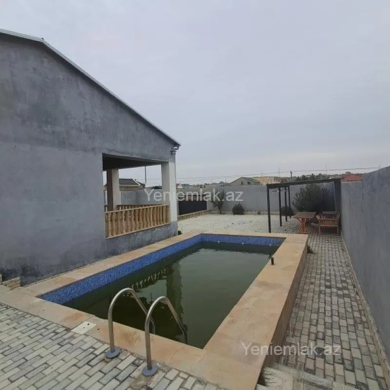 Satılır 3 otaqlı həyət evi 120 m²