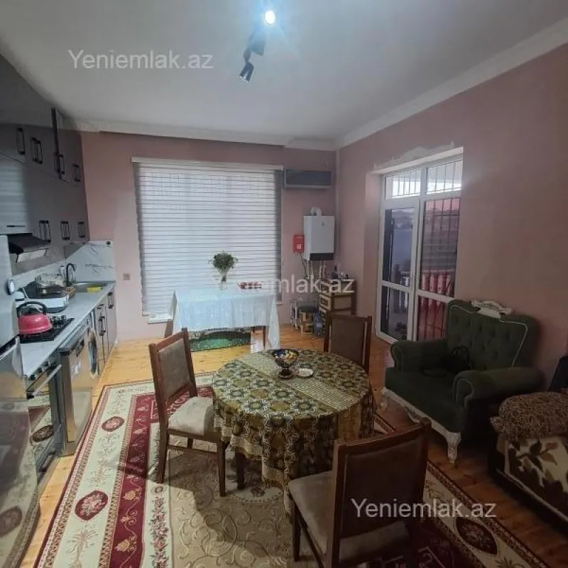 Satılır 3 otaqlı həyət evi 120 m²