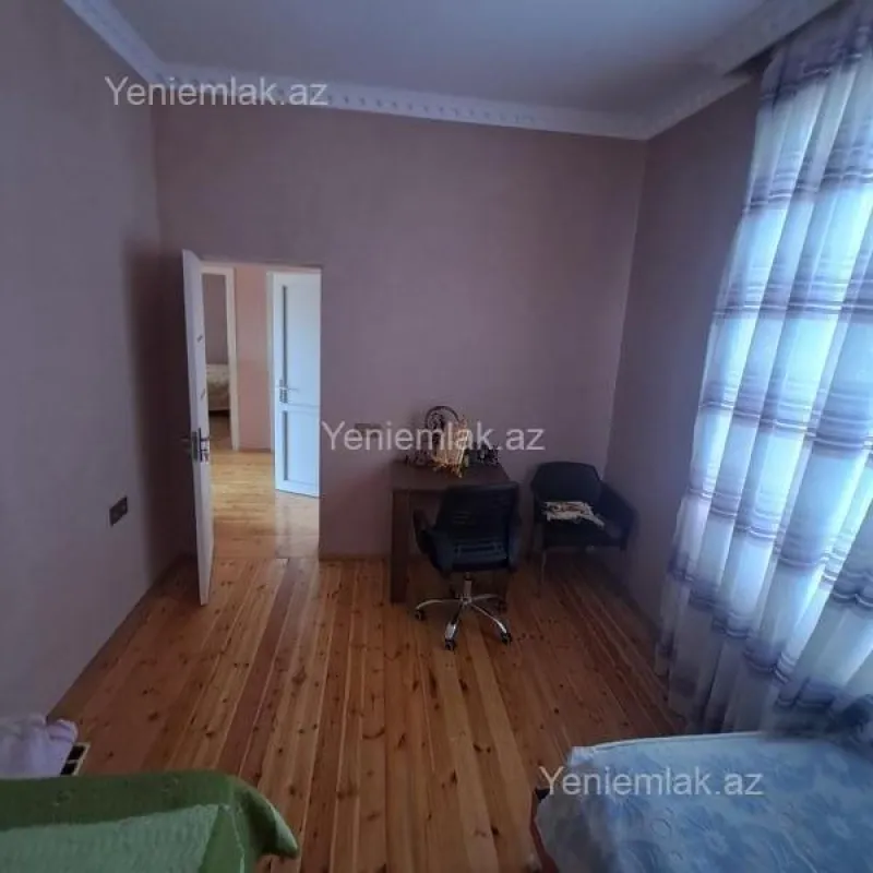 Satılır 3 otaqlı həyət evi 120 m²