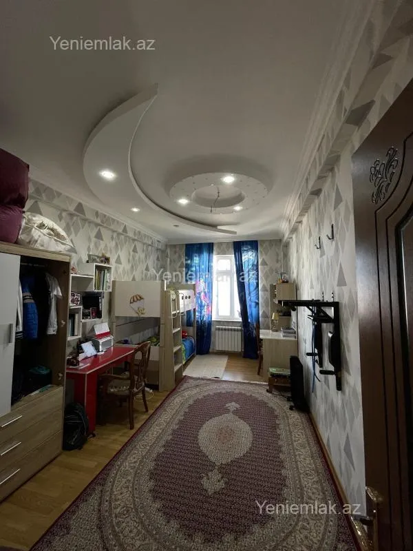 Satılır 4 otaqlı yeni tikili 161 m²