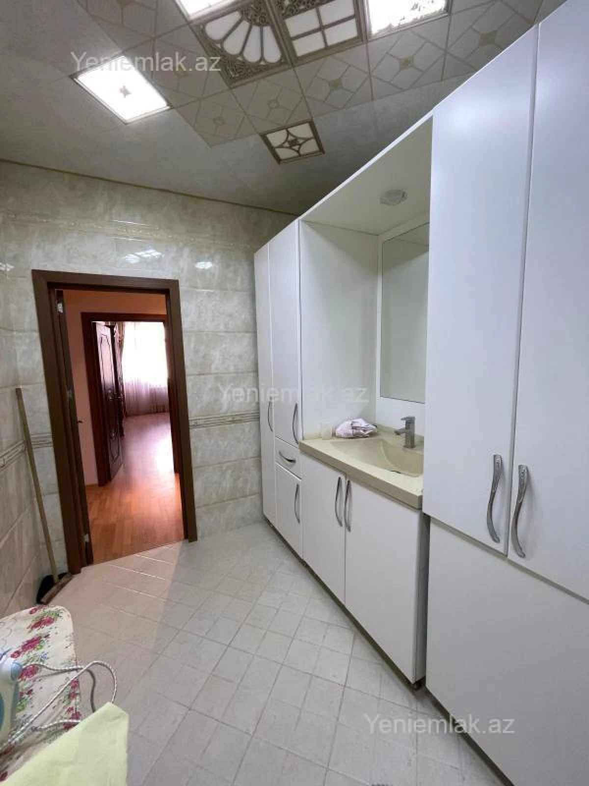 Satılır 4 otaqlı yeni tikili 161 m²