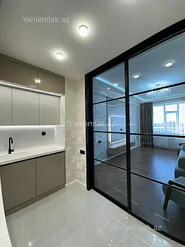 Satılır 3 otaqlı yeni tikili 80 m²