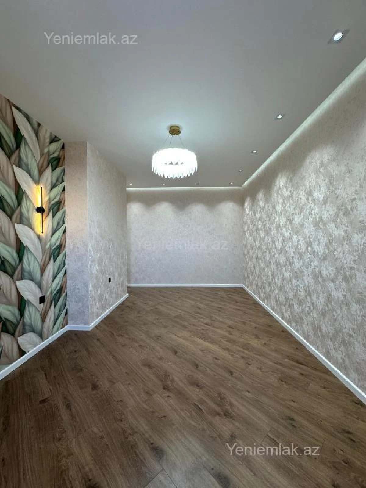 Satılır 3 otaqlı yeni tikili 80 m²