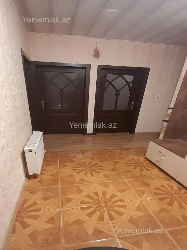Satılır 3 otaqlı köhnə tikili 71 m²