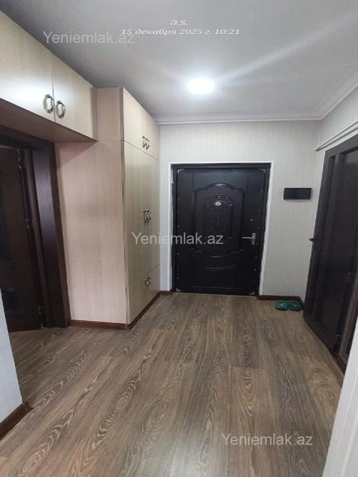 Satılır 1 otaqlı köhnə tikili 42 m²
