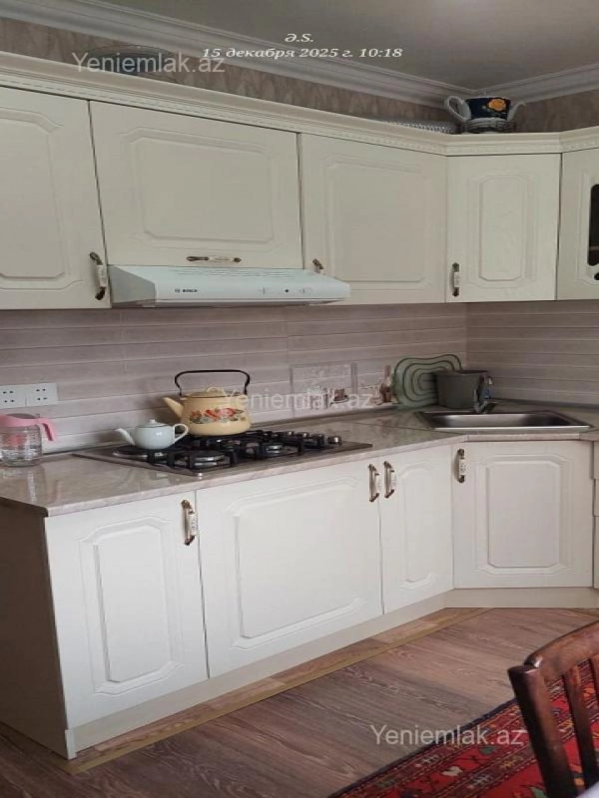 Satılır 1 otaqlı köhnə tikili 42 m²