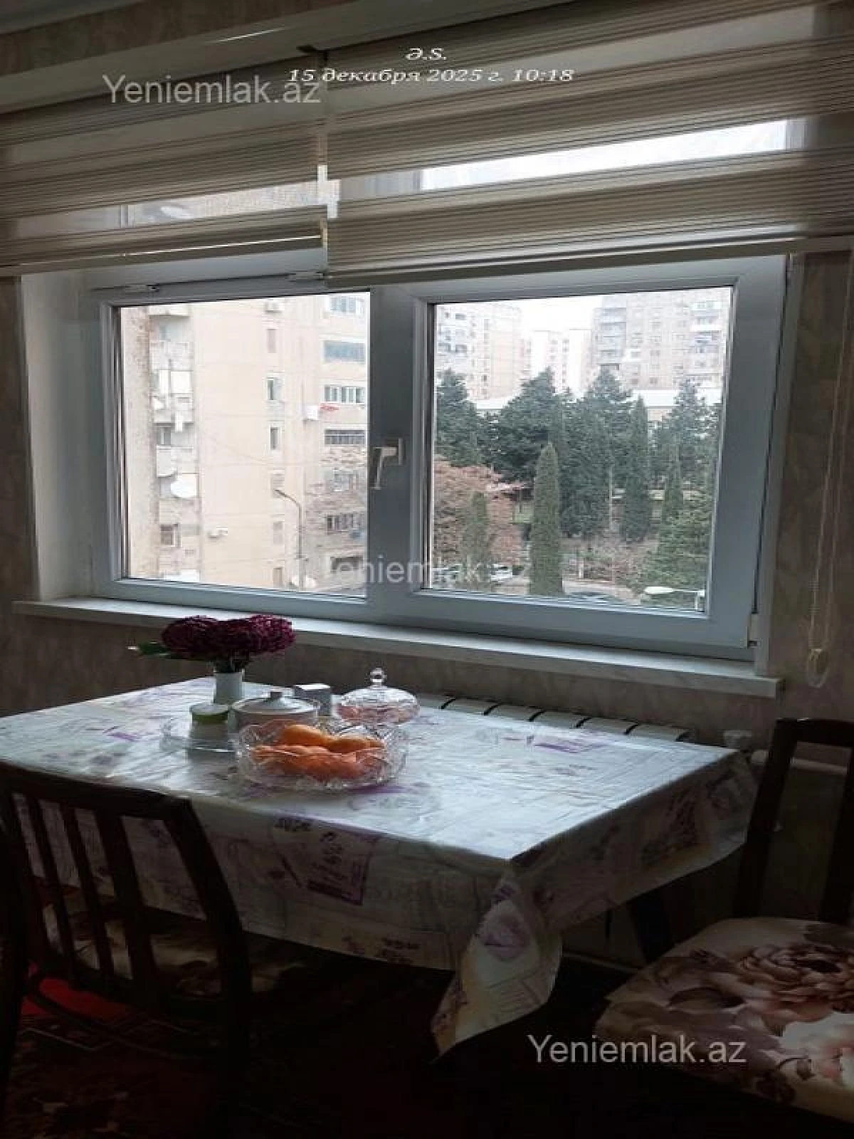 Satılır 1 otaqlı köhnə tikili 42 m²