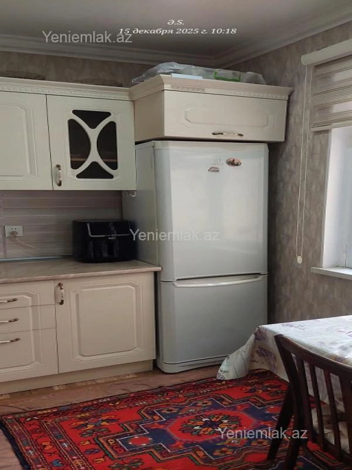 Satılır 1 otaqlı köhnə tikili 42 m²