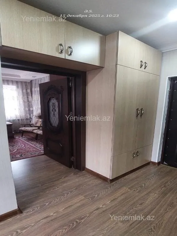 Satılır 1 otaqlı köhnə tikili 42 m²