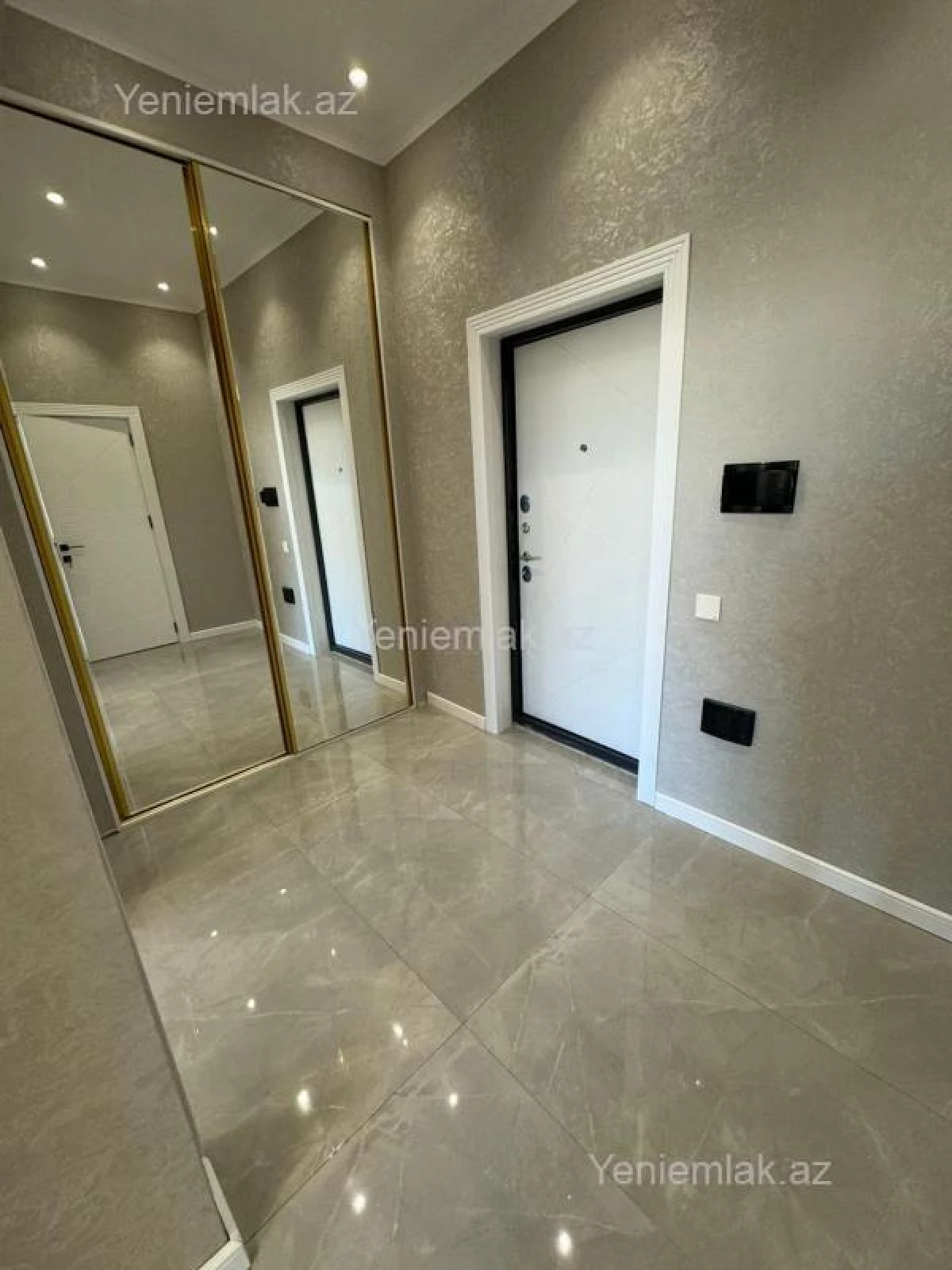 Satılır 1 otaqlı yeni tikili 60 m²