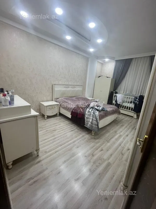 Satılır 2 otaqlı yeni tikili 94 m²