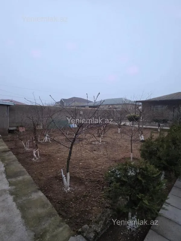 Satılır 3 otaqlı həyət evi 110 m²