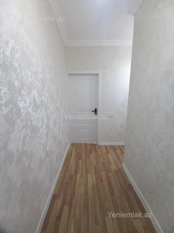 Satılır 1 otaqlı köhnə tikili 45 m²