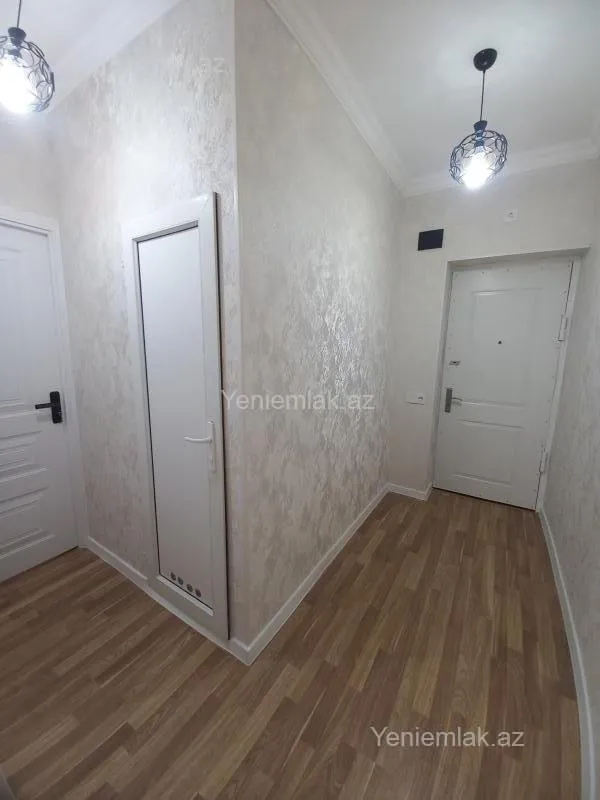 Satılır 1 otaqlı köhnə tikili 45 m²