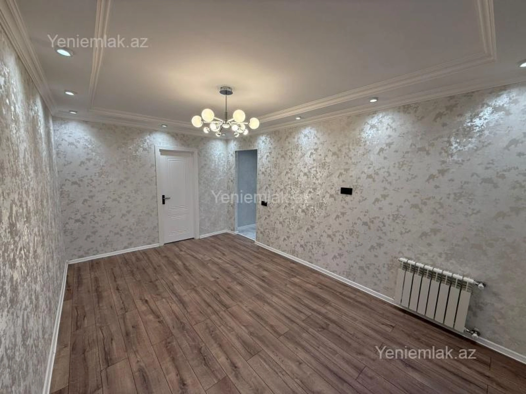 Satılır 2 otaqlı köhnə tikili 55 m²