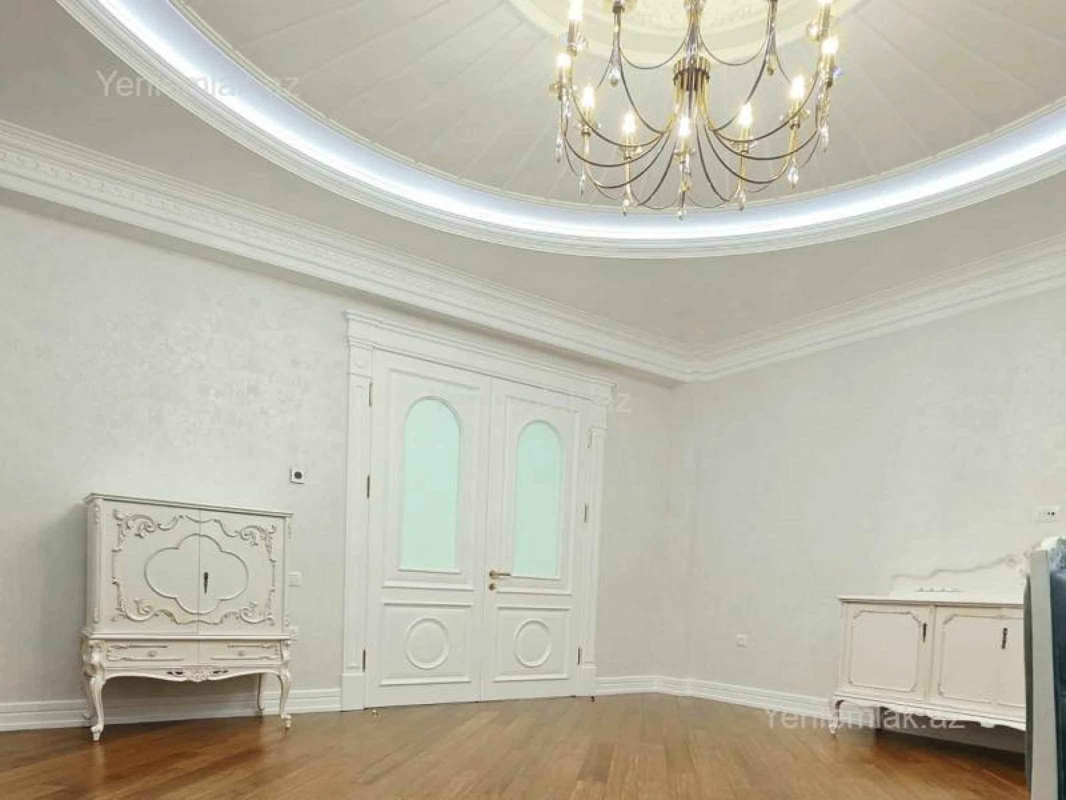 Satılır 4 otaqlı yeni tikili 211 m²