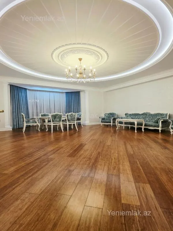 Satılır 4 otaqlı yeni tikili 211 m²