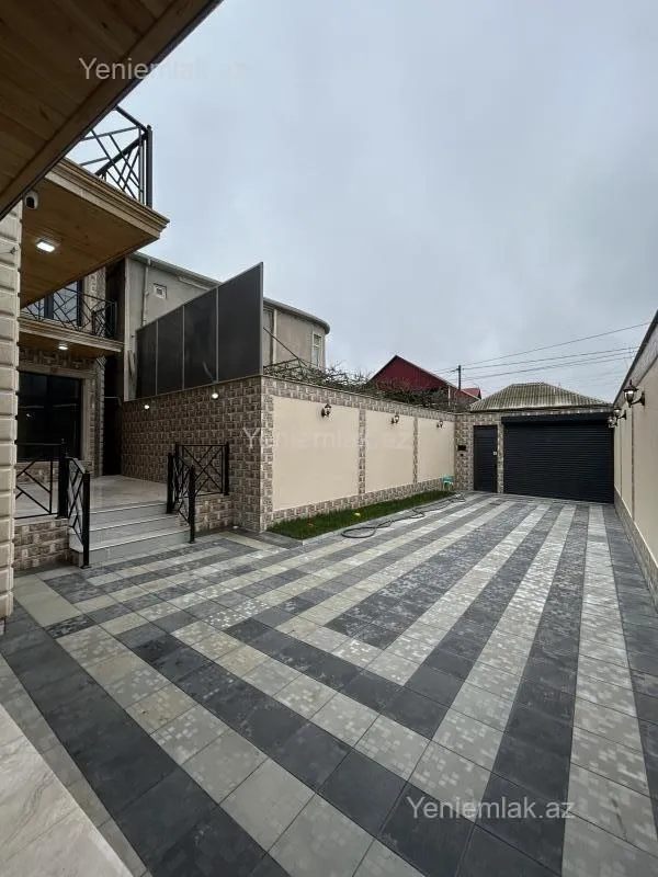 Satılır 7 otaqlı həyət evi 200 m²