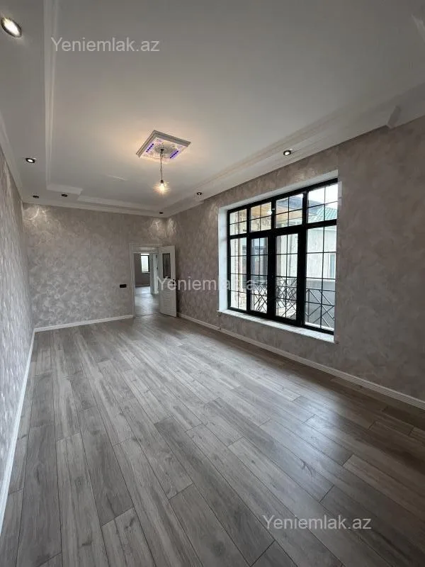 Satılır 7 otaqlı həyət evi 200 m²