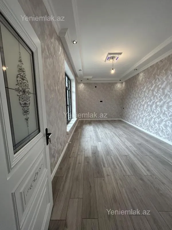 Satılır 7 otaqlı həyət evi 200 m²