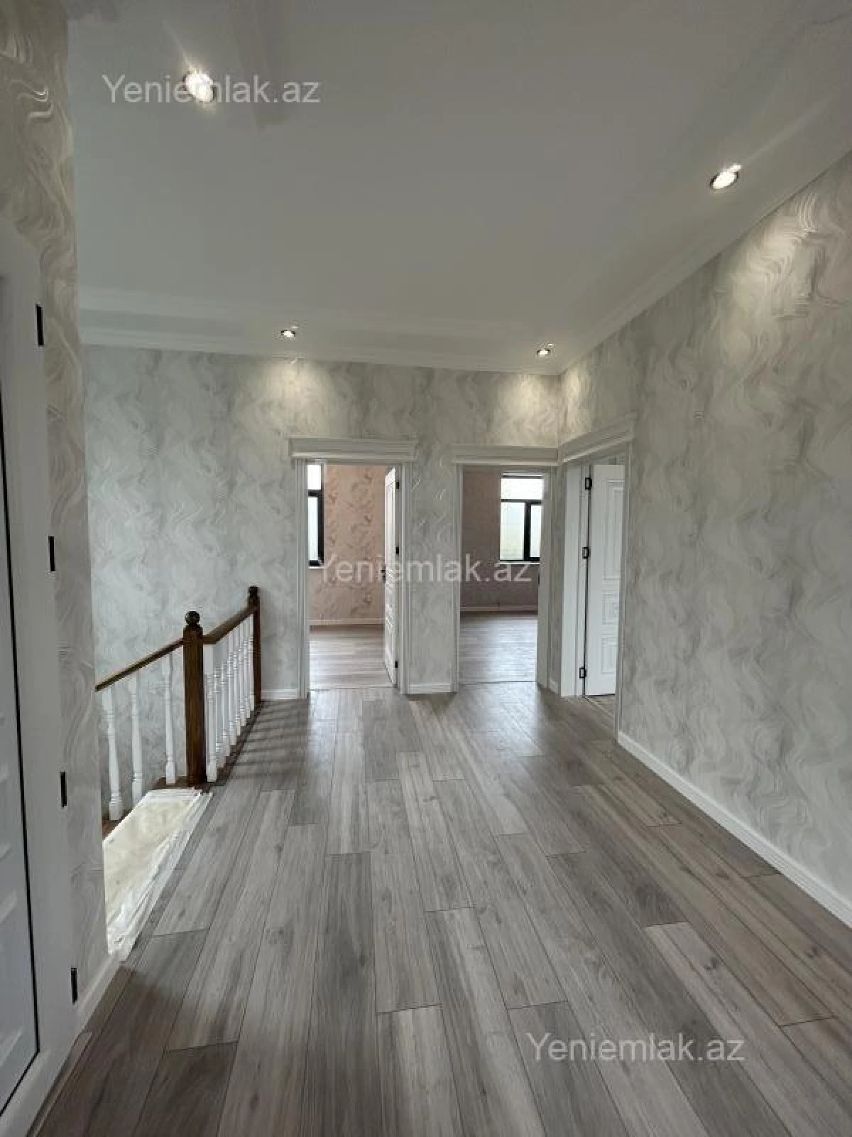 Satılır 7 otaqlı həyət evi 200 m²