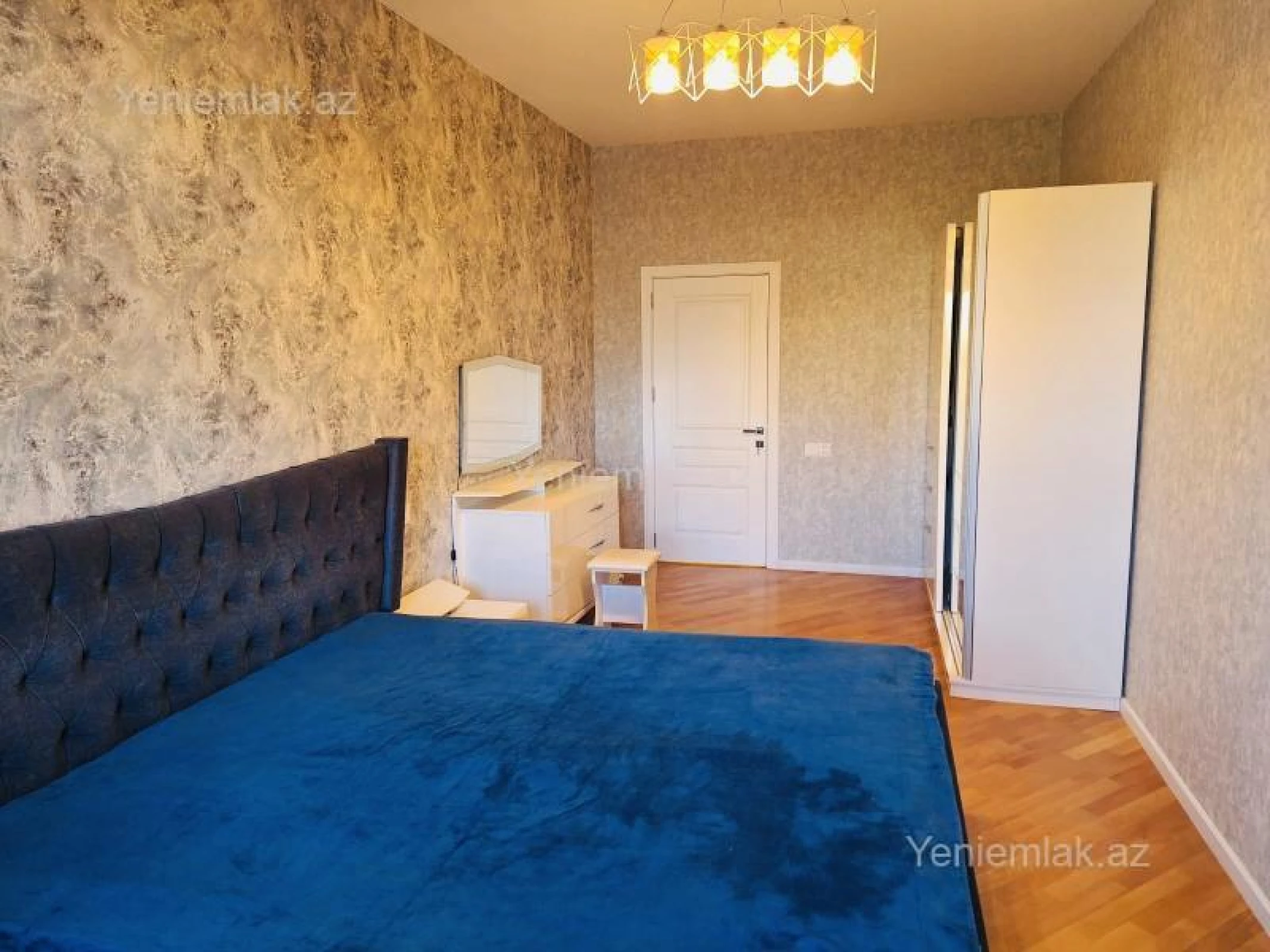 Satılır 3 otaqlı yeni tikili 117 m²