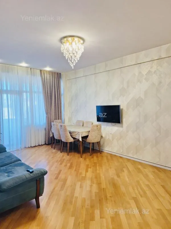 Satılır 3 otaqlı yeni tikili 117 m²