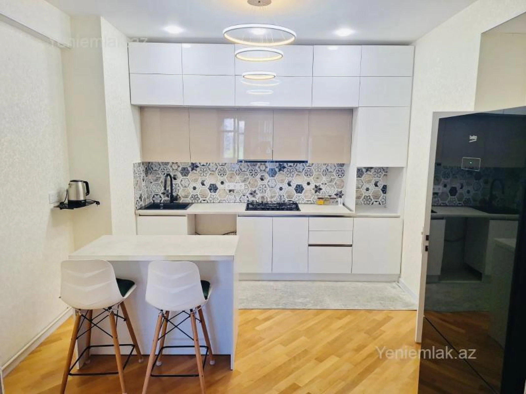 Satılır 3 otaqlı yeni tikili 117 m²