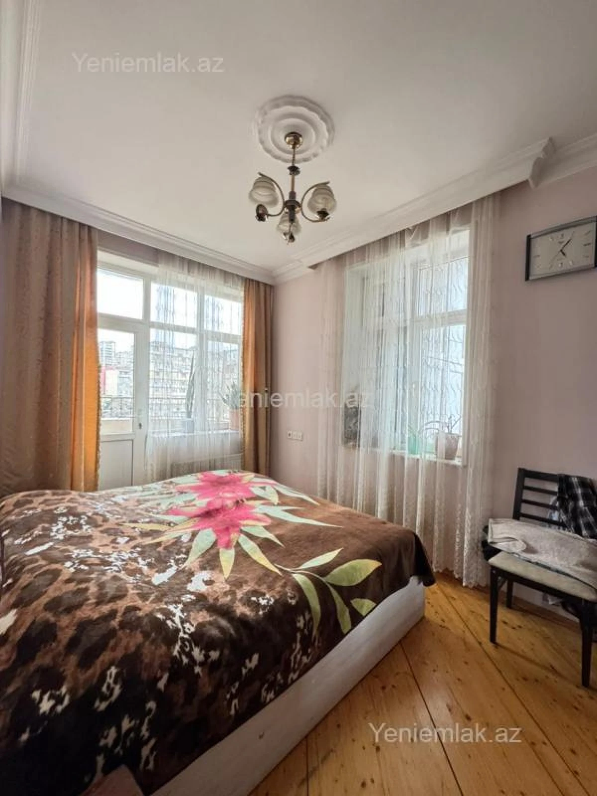 Satılır 4 otaqlı yeni tikili 130 m²