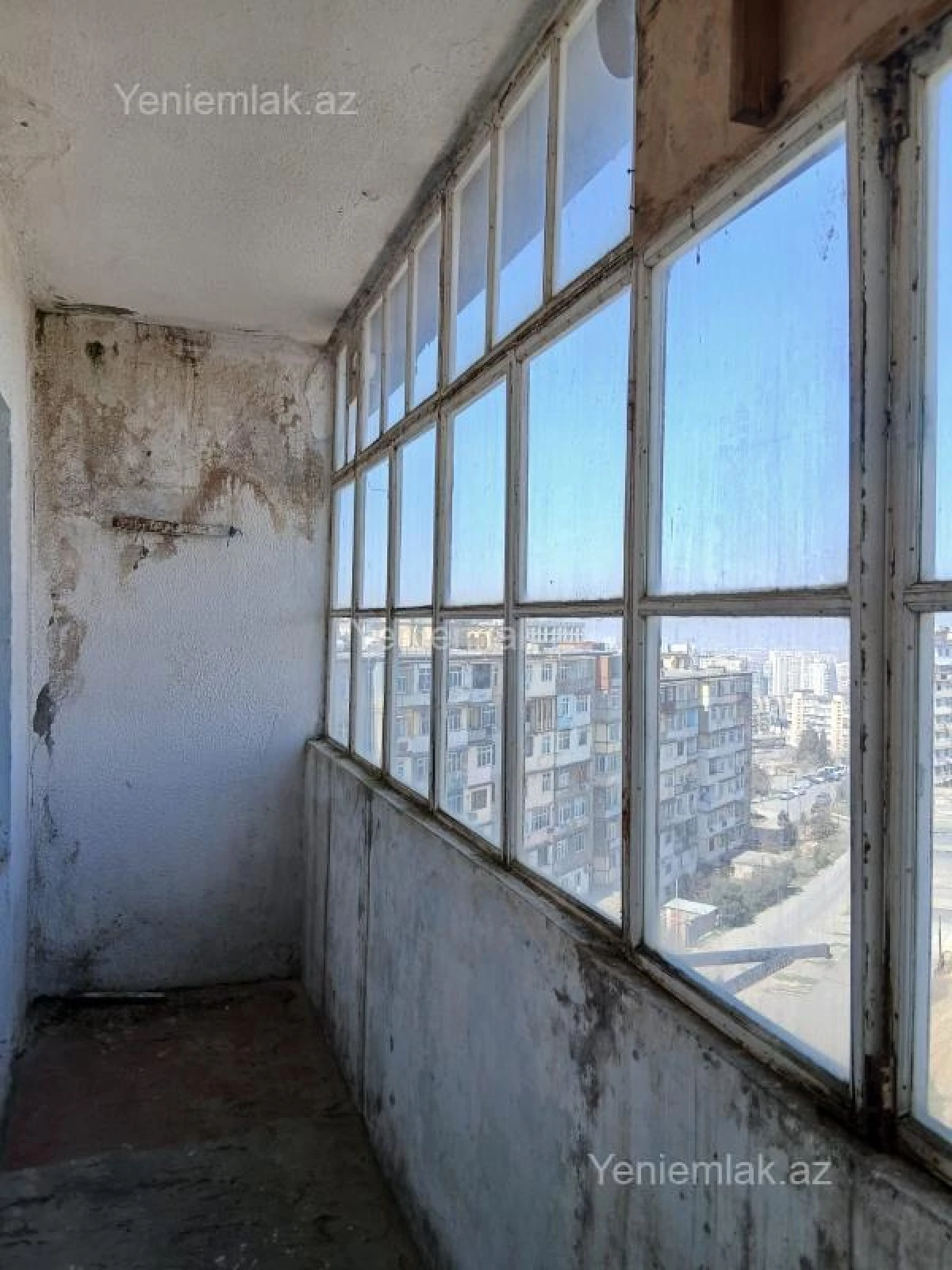 Satılır 2 otaqlı köhnə tikili 65 m²