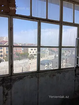 Satılır 2 otaqlı köhnə tikili 65 m²