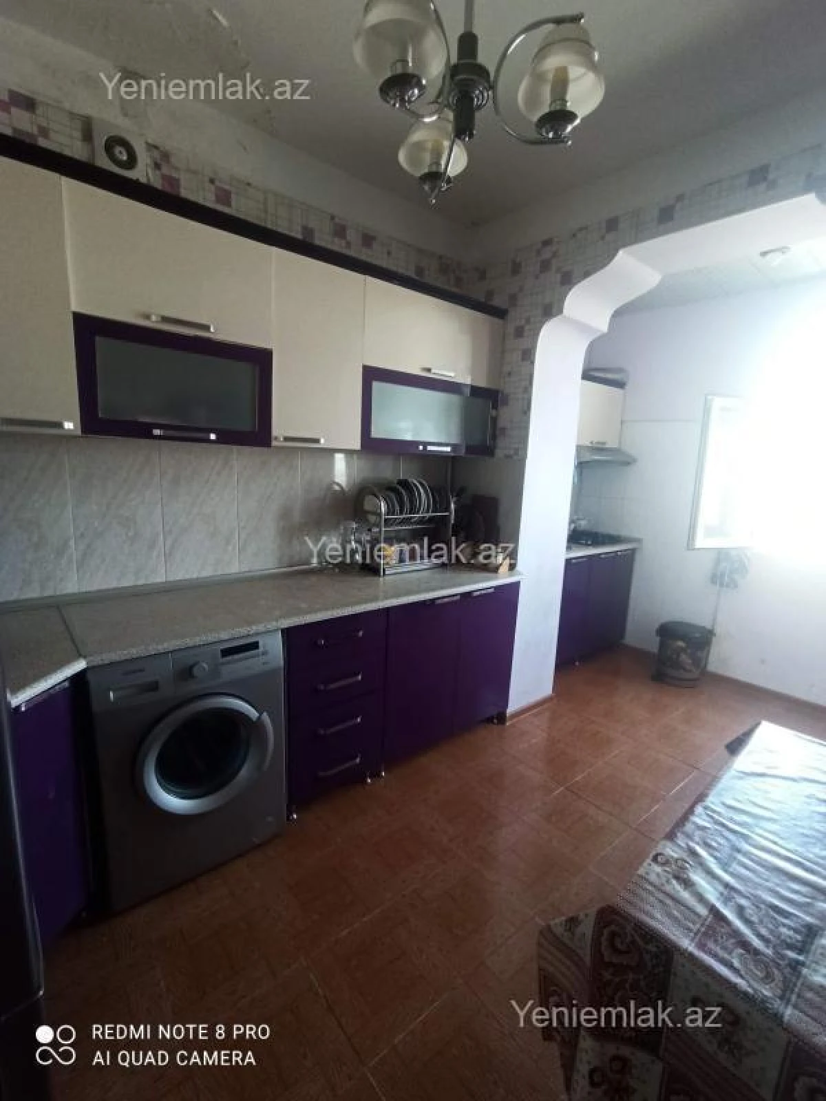 Satılır 3 otaqlı köhnə tikili 90 m²