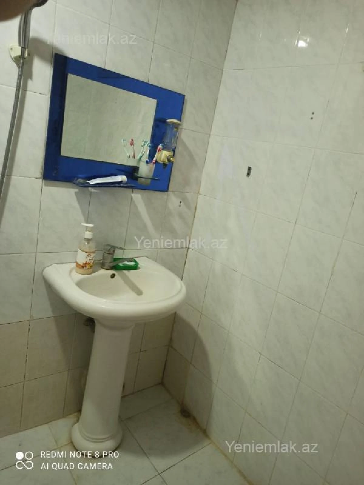 Satılır 3 otaqlı köhnə tikili 90 m²