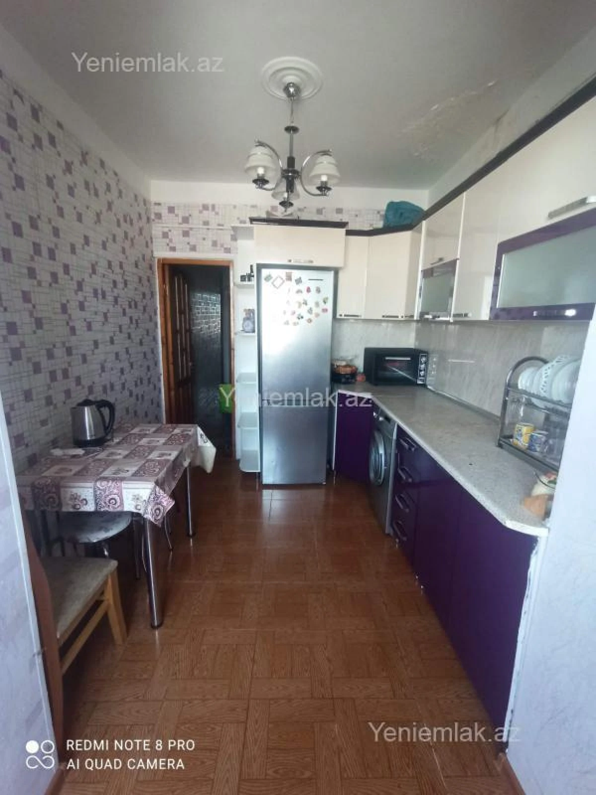 Satılır 3 otaqlı köhnə tikili 90 m²