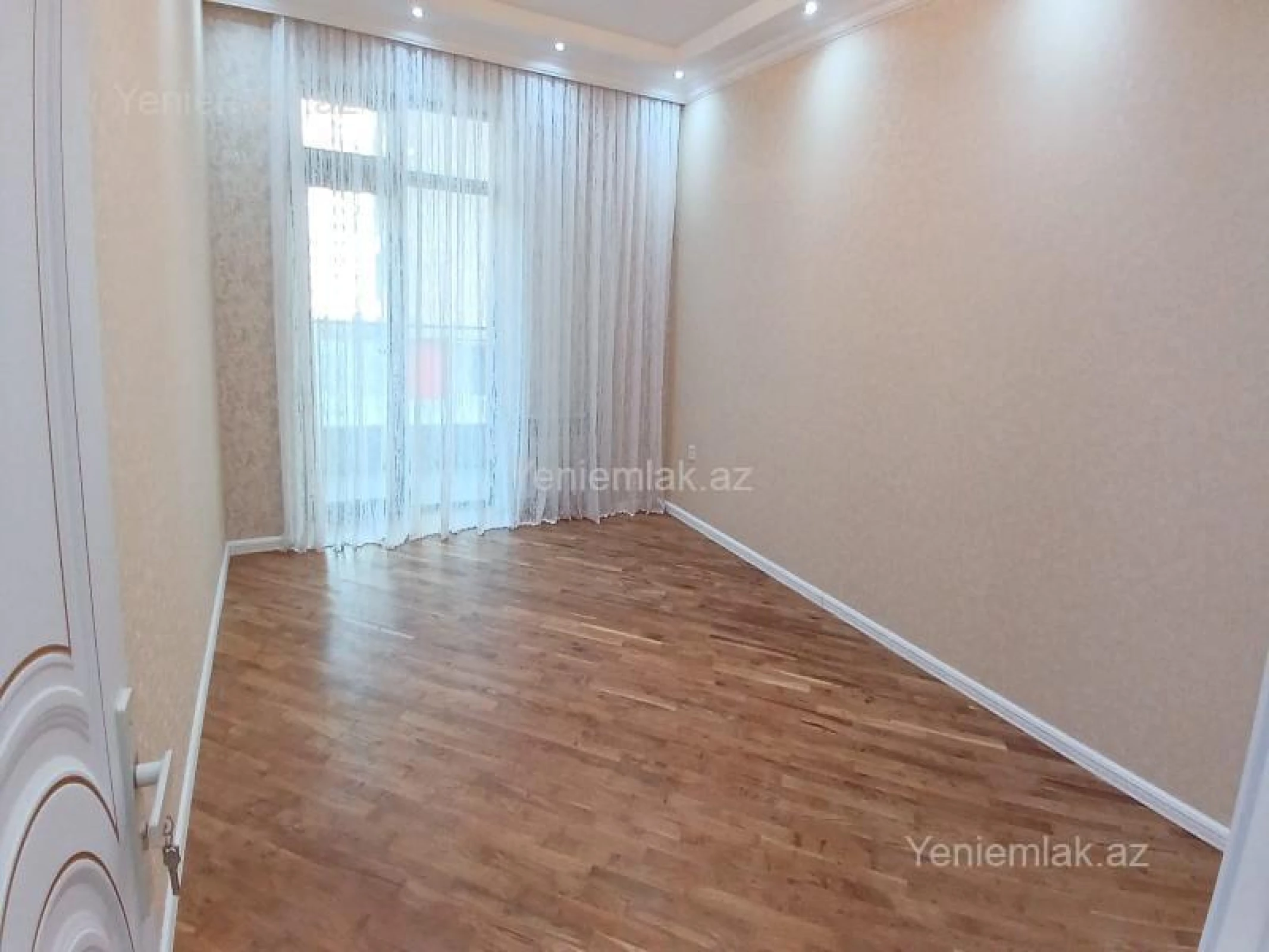 Satılır 4 otaqlı yeni tikili 178 m²
