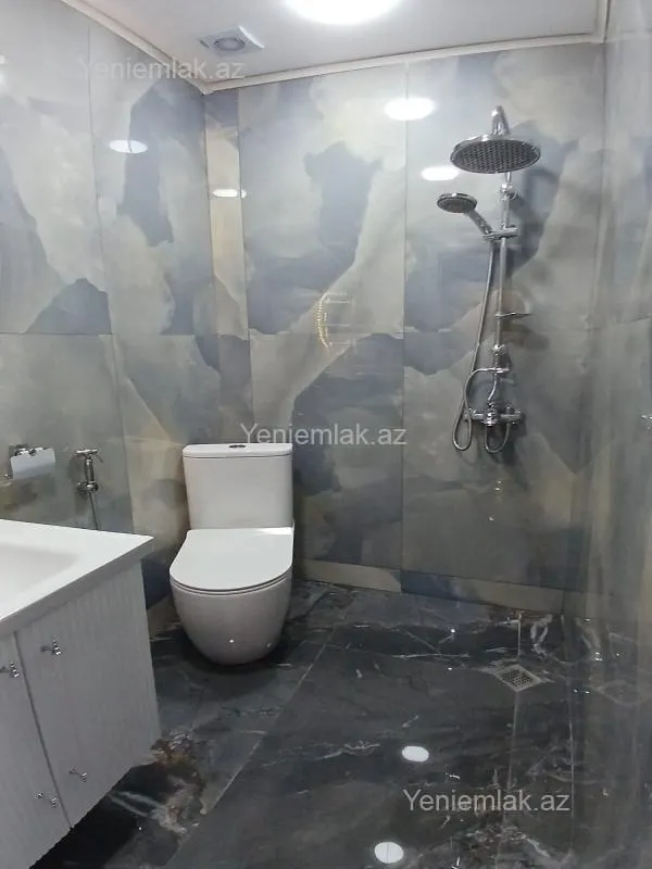 Satılır 4 otaqlı yeni tikili 178 m²