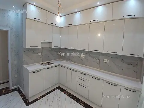 Satılır 4 otaqlı yeni tikili 178 m²