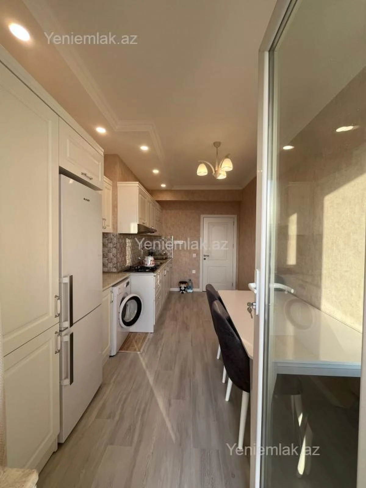 Satılır 3 otaqlı yeni tikili 110 m²