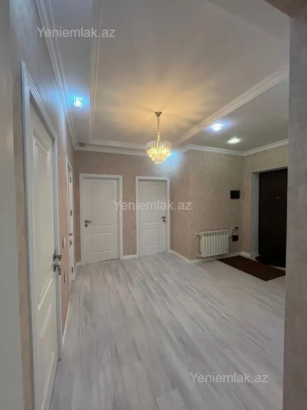 Satılır 3 otaqlı yeni tikili 110 m²