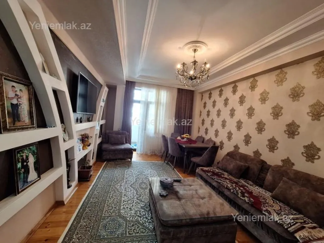 Satılır 3 otaqlı yeni tikili 83 m²