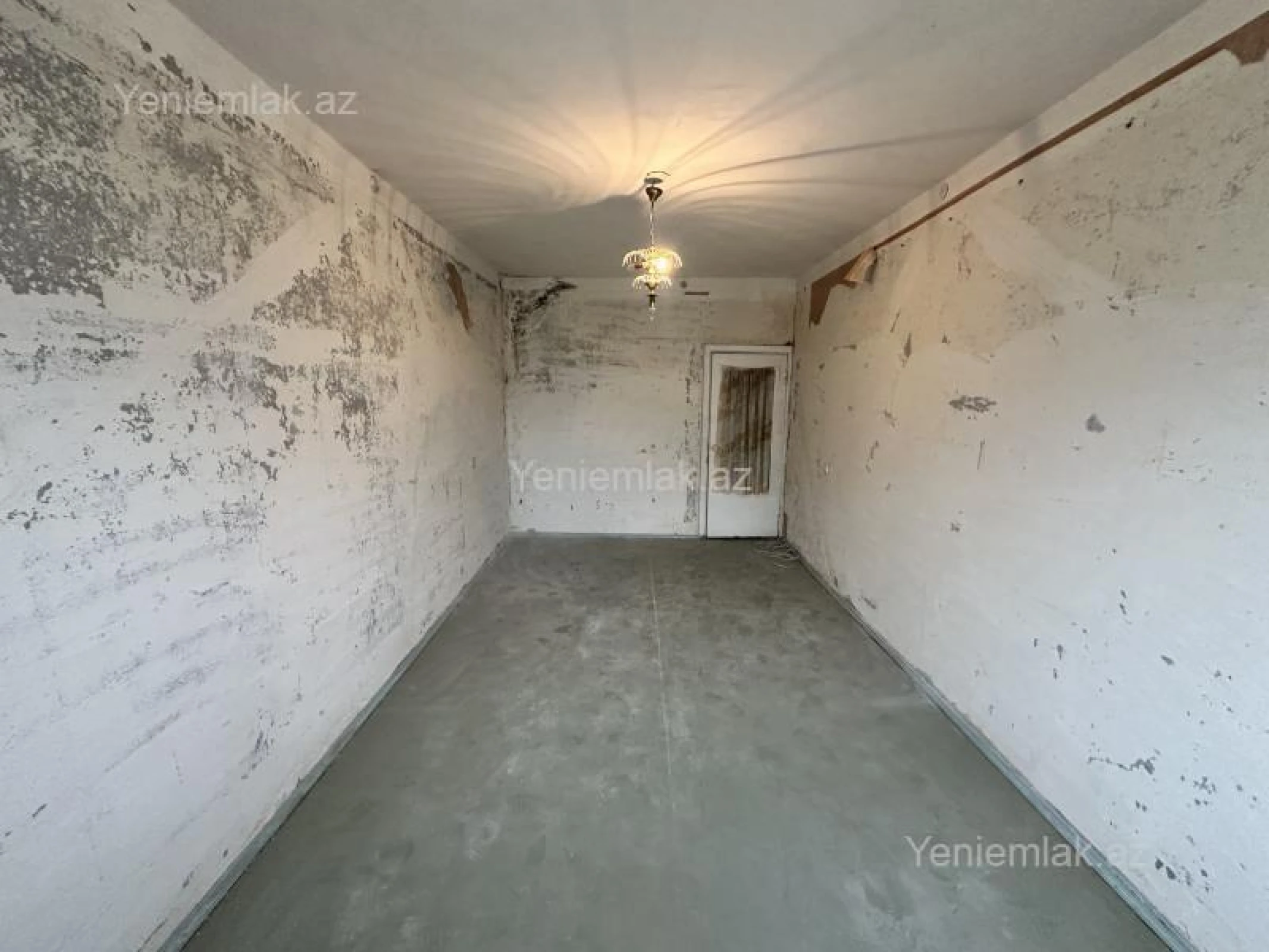 Satılır 1 otaqlı köhnə tikili 40 m²