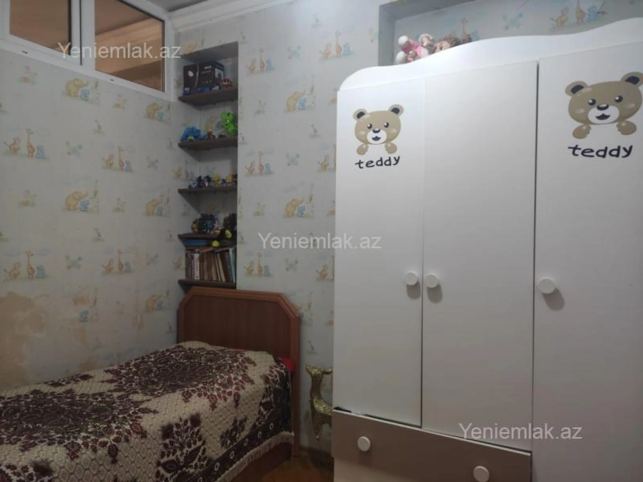 Satılır 3 otaqlı yeni tikili 100 m²