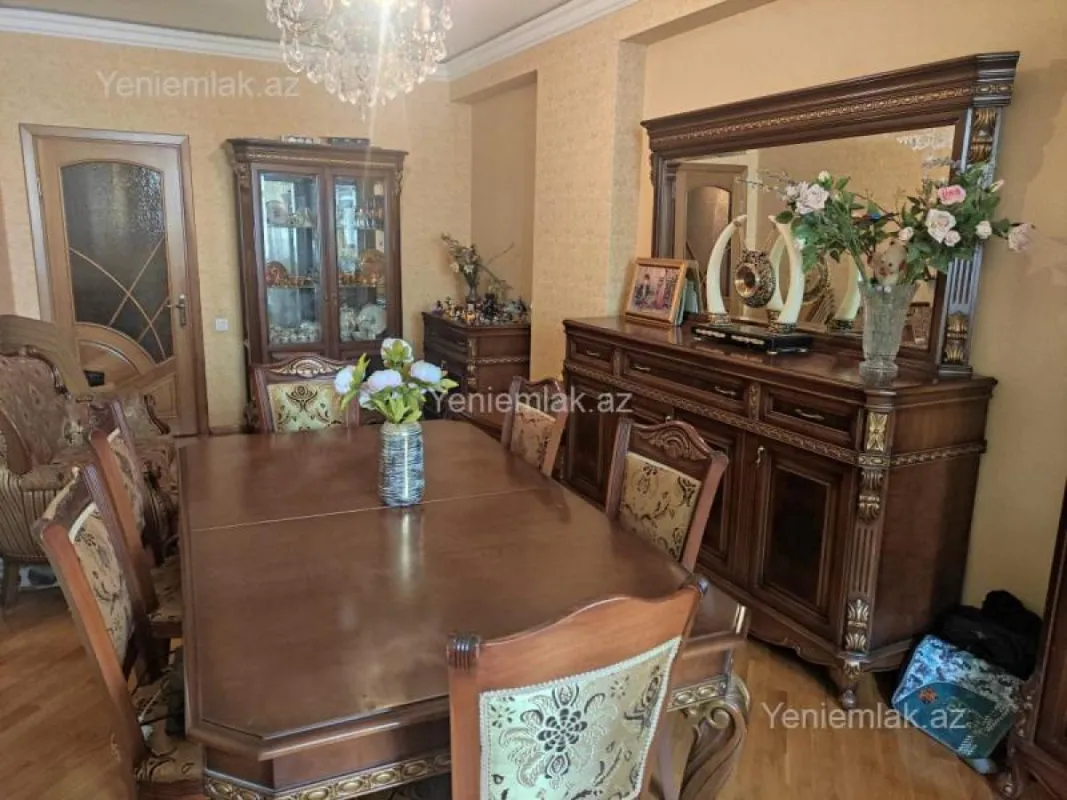 Satılır 3 otaqlı yeni tikili 100 m²