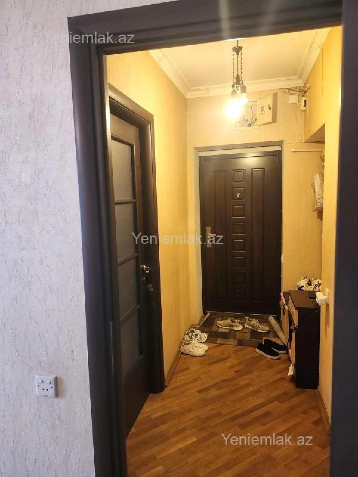 Satılır 3 otaqlı köhnə tikili 70 m²